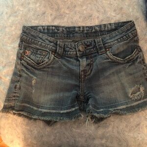 Mid 2000’s denim shorts sz 24 low rise